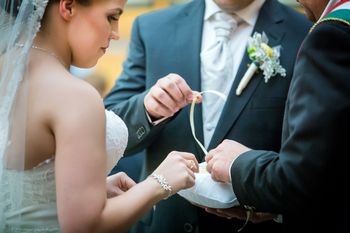 Andrea �s Lajos karikagy�r�vel kapcsolatos visszajelz�se