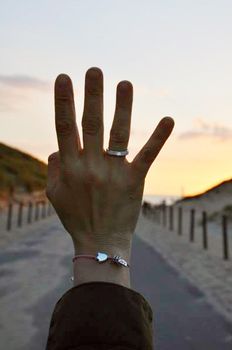 Gr�ta eljegyz�si gy�r�vel kapcsolatos visszajelz�se