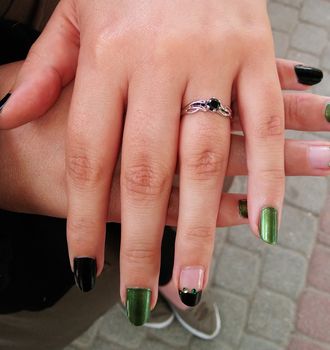 Tam�s eljegyz�si gy�r�vel kapcsolatos visszajelz�se