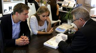 FEIL Exkluz&iacute;v Bemutat�terem Szeged